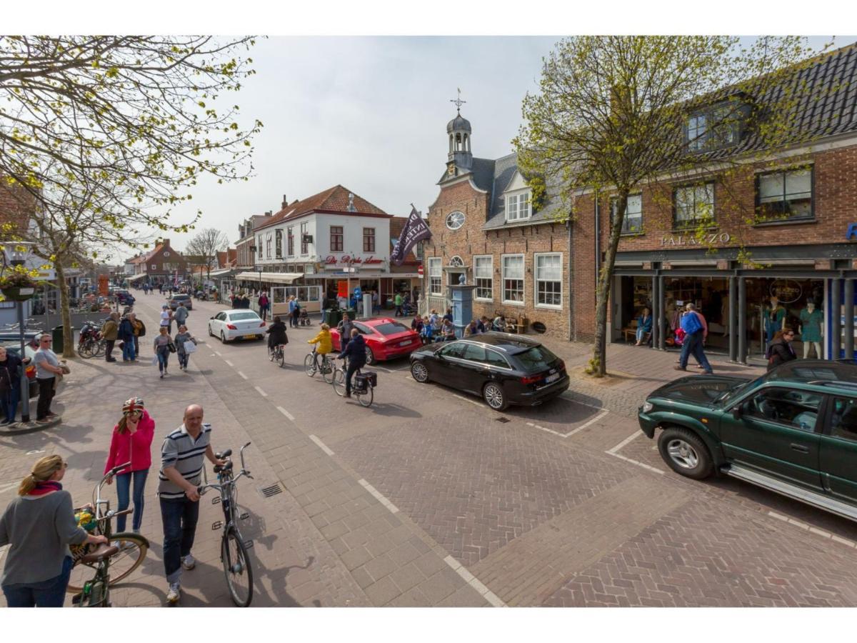 Quietly Located House Within Walking Distance Of The Beach Domburg Exterior photo